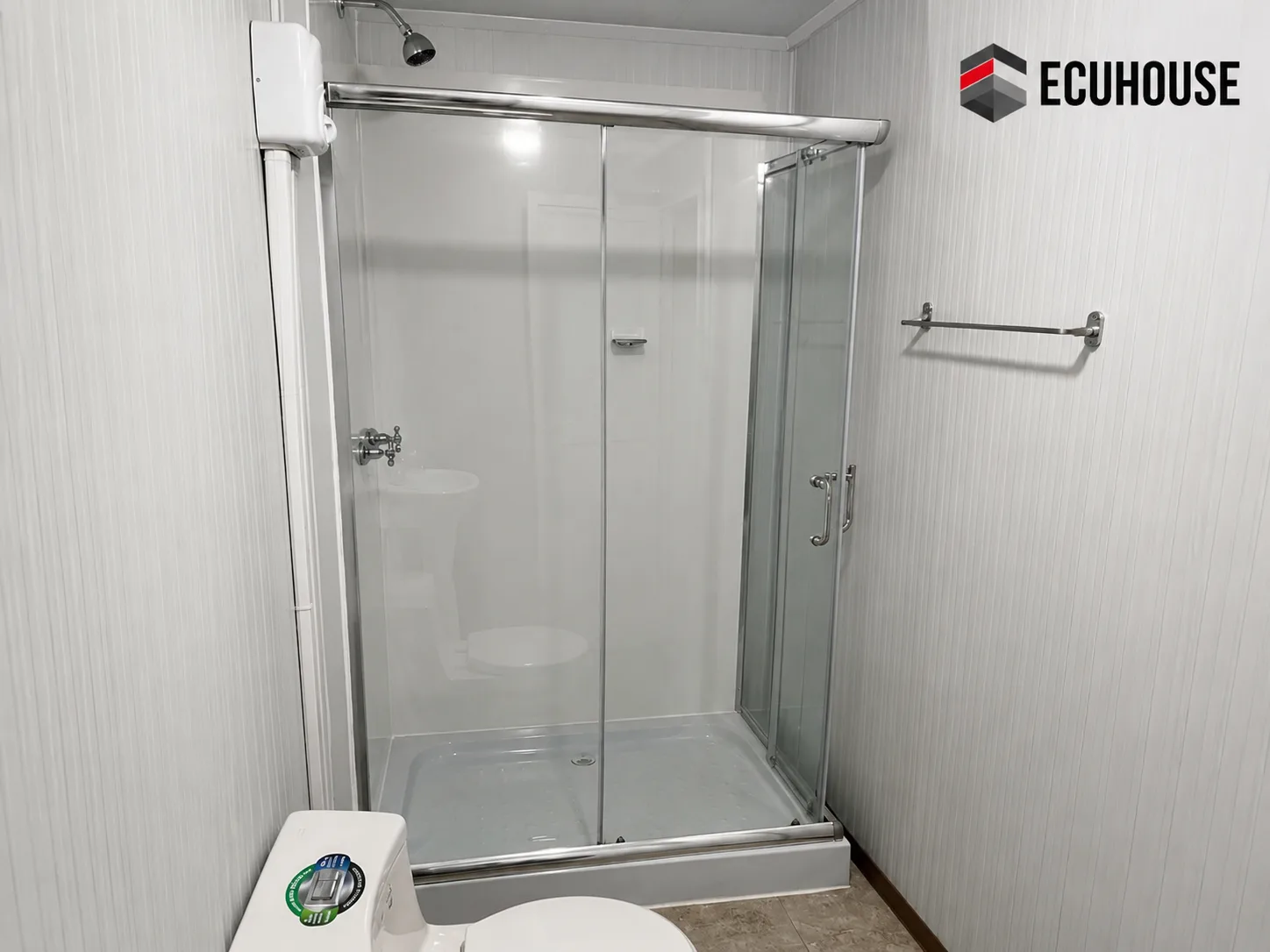 Mining camper manufactured by ECUHOUSE deployed in the field — image 12