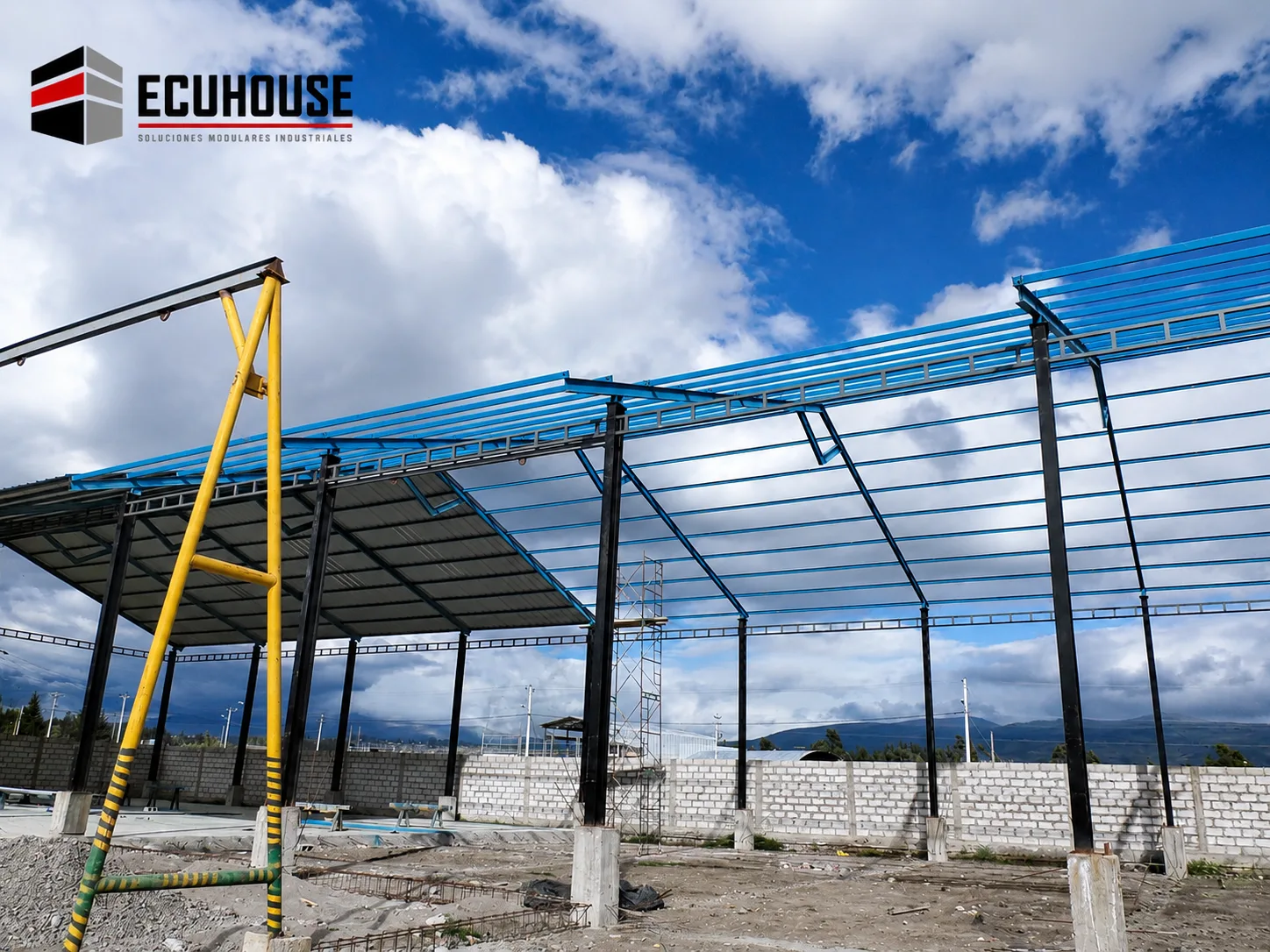 Steel structure for an industrial warehouse manufactured by ECUHOUSE
